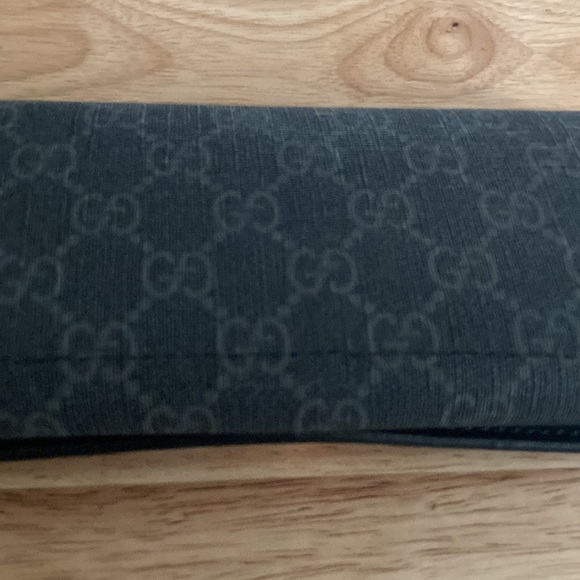 COPY - Wallet - Picture 9 of 10